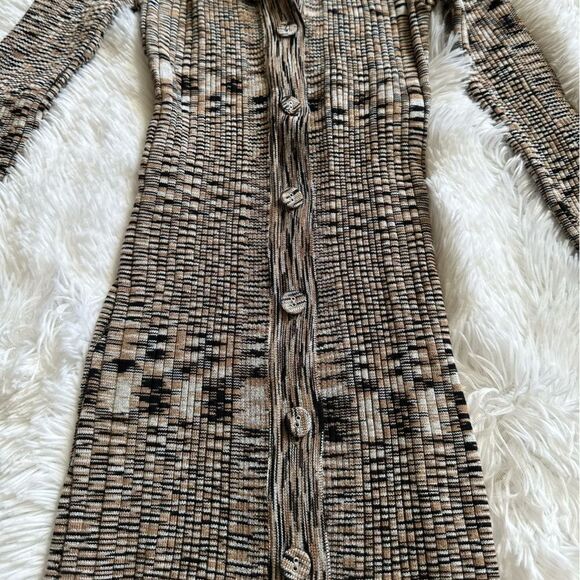 Little Lies Top Button Down Tight Stretchy Womens Size Medium Large - Picture 4 of 7